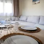 Apartment Confortables - Gare A 5 Min Pied - 20min De La - Terrasse