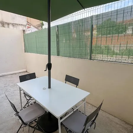Confortables - Gare A 5 Min Pied - 20min De La - Terrasse Appartement