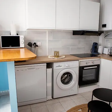 Appartement Confortables - Gare A 5 Min Pied - 20min De La - Terrasse