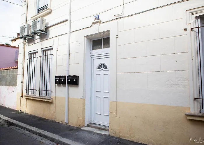 شقة Confortables - Gare A 5 Min Pied - 20min De La - Terrasse بيربينيو