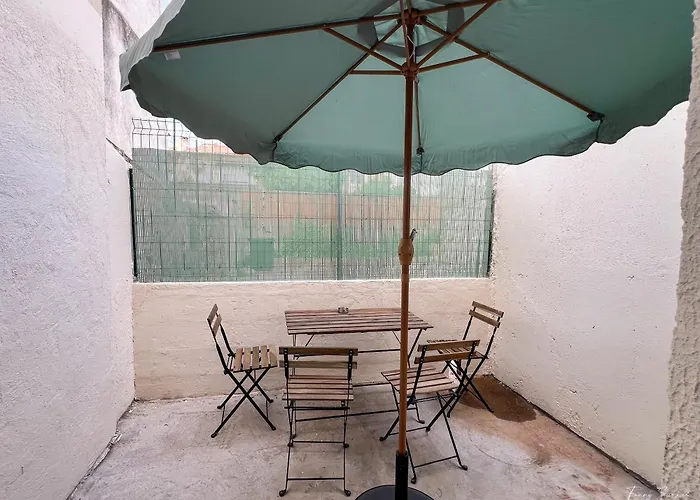 Confortables - Gare A 5 Min Pied - 20min De La - Terrasse Apartment *